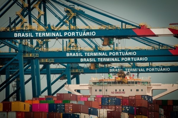 Tarc?sio quer retomar pauta da privatiza??o do Porto de Santos com governo federal
