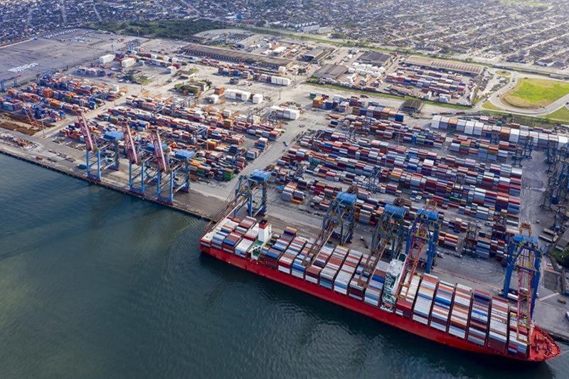 Atraso de navios no Porto de Santos chega a 85% em janeiro de 2024