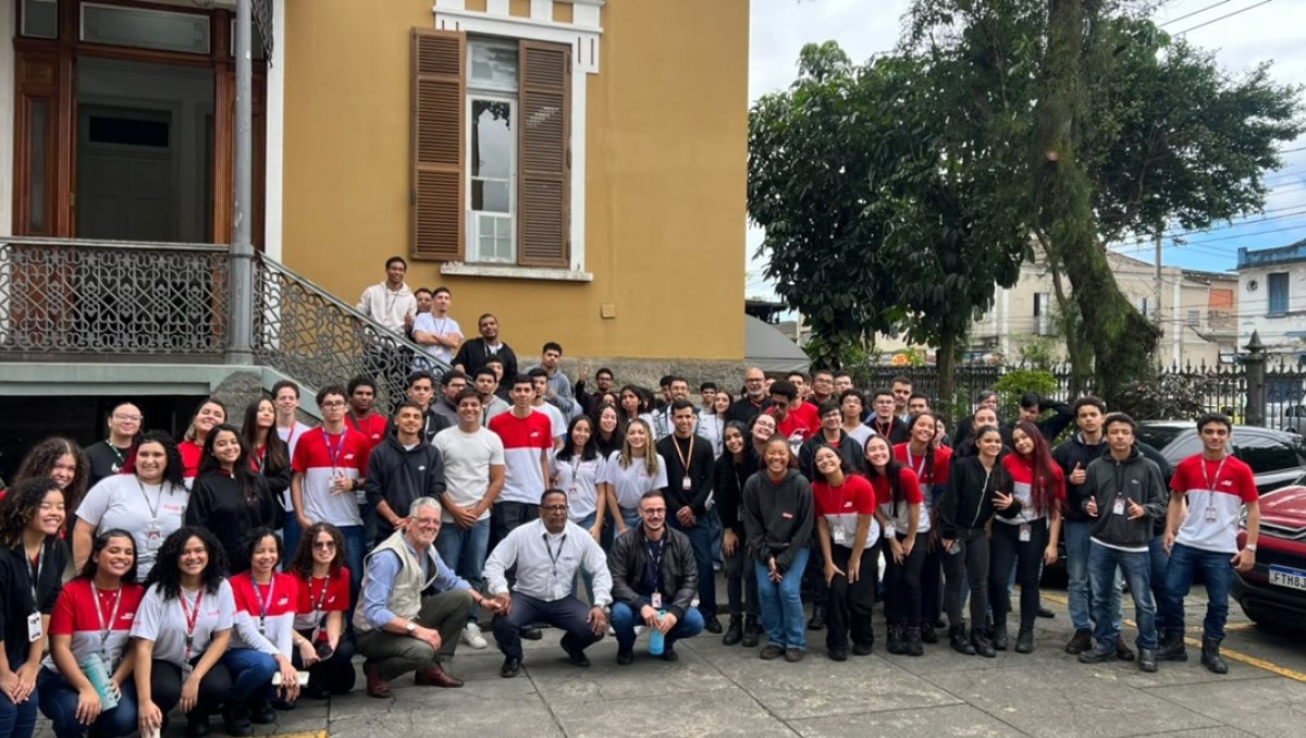 Porto e cidade: projeto aproxima alunos do SENAI Cubatão do Porto de Santos