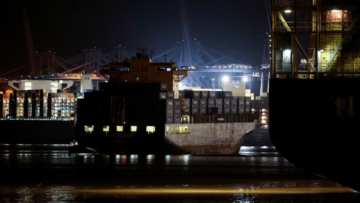 Corea del Sur completa su primera travesía comercial de ida y vuelta a Europa por el Ártico