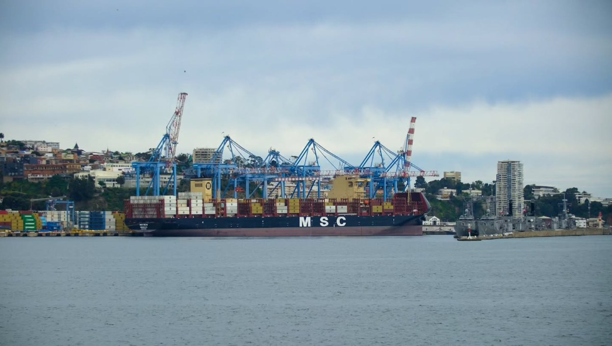 Terminal Pacífico Sur atiende escala inaugural del portacontenedores MSC Müge