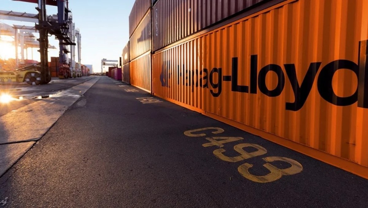 Hapag-Lloyd deixa serviço Ásia-Brasil compartilhado com MSC e ONE a partir de 2027