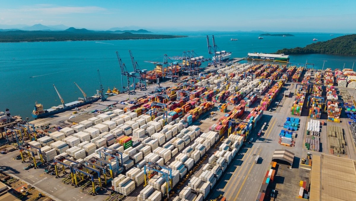 Carga ferroviária cresce 25% no TCP em Paranaguá
