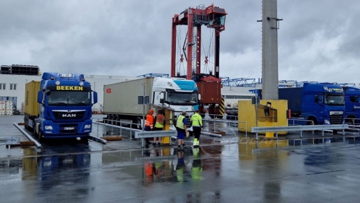 Eurogate encarga cuatro grúas apiladoras automatizadas a Konecranes para terminal en Wilhelmshaven