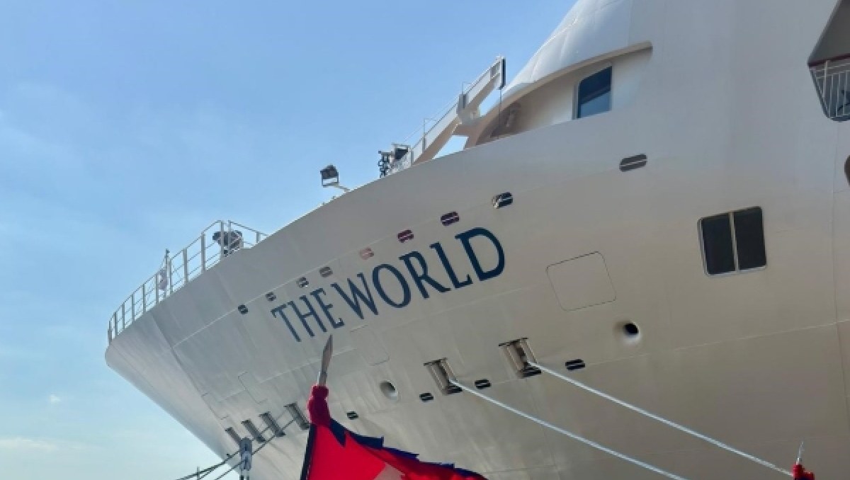 Corea del Sur: The World realiza visita inaugural a Puerto de Sokcho
