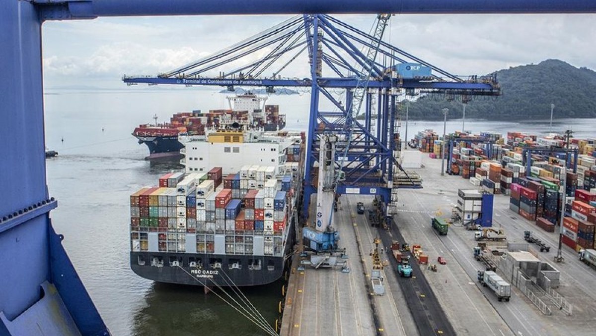 Balança comercial brasileira registra superávit de US$ 2,66 bilhões na terceira semana de outubro
