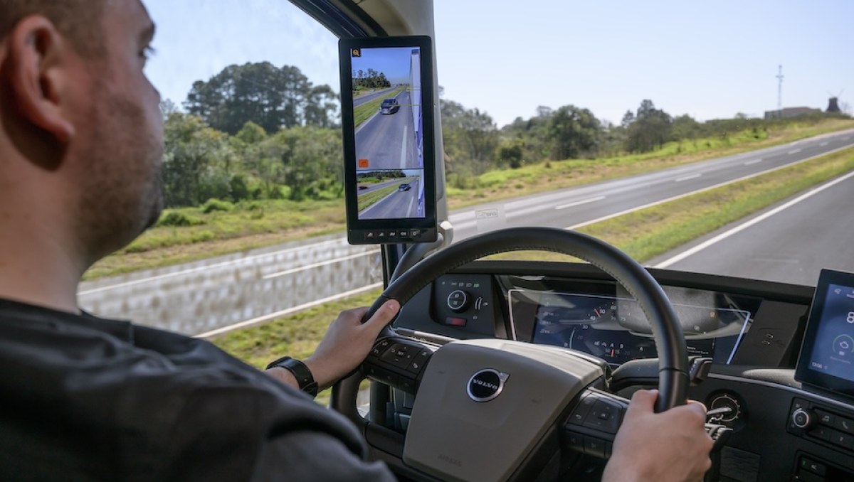Volvo terá parada automática se motorista não responder