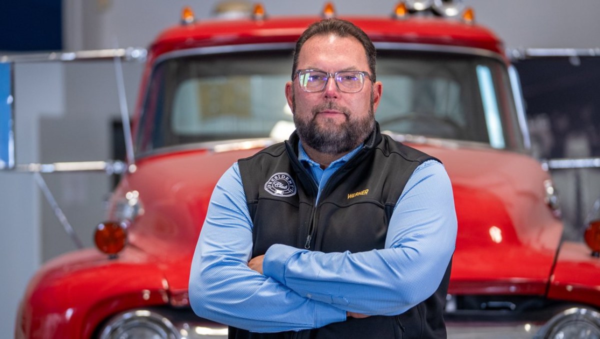 Derek Leathers’ detour into trucking became a career of leadership