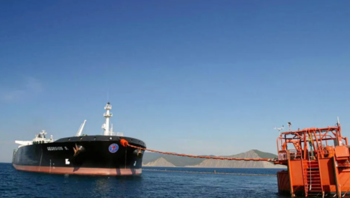 Transporte marítimo de diésel ruso vuelve a sus destinos habituales tras levantamiento de prohibición de exportación