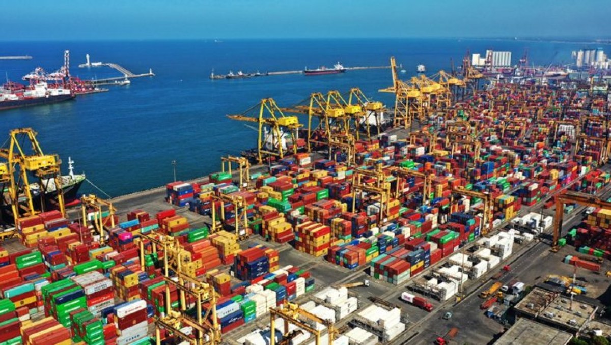 SLPA plans new Colombo logistics hub under PPP model