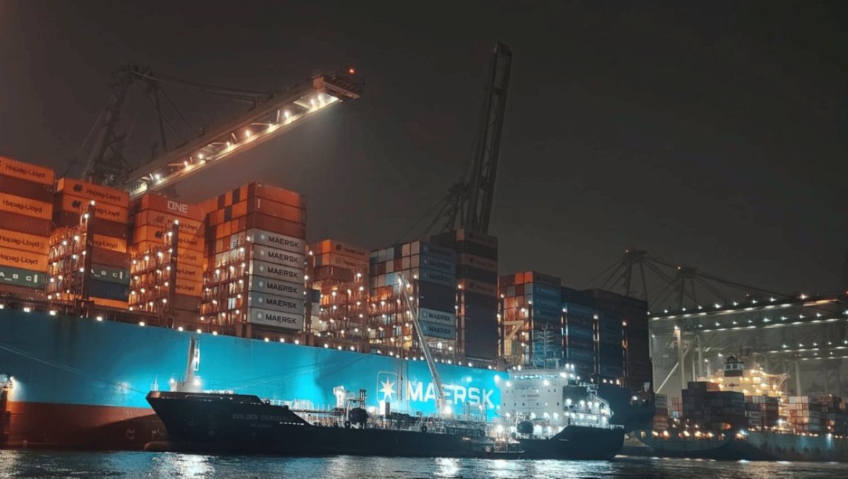 World’s First & Largest Ethanol Bunkering Operation Completed by Maersk, Golden Island & PSA Singapore