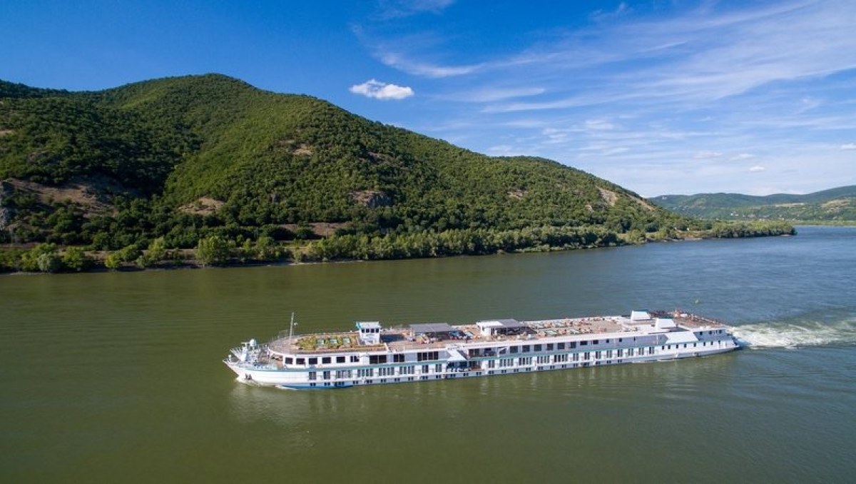 Riverside Cruises to Add the Mahler and the Mozart