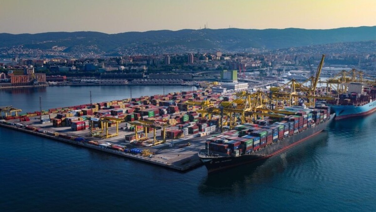 Italia: Puerto de Trieste gestiona 45,2 millones de toneladas de carga entre enero y septiembre 