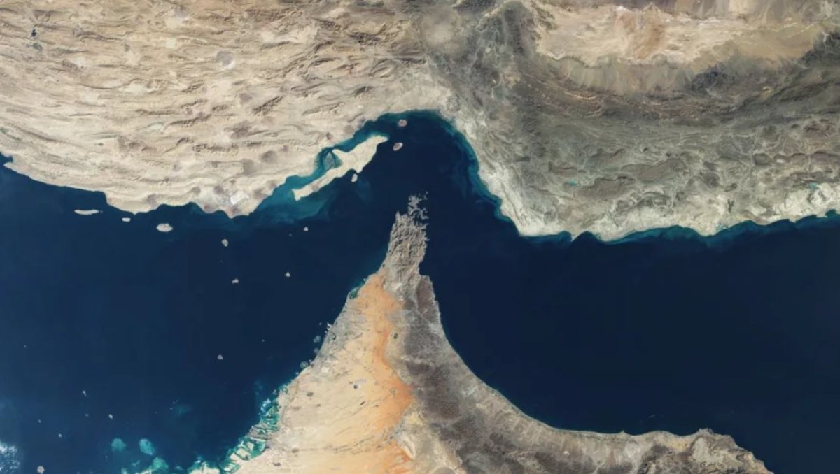 Irán impone siete condiciones para reabrir el estrecho de Ormuz
