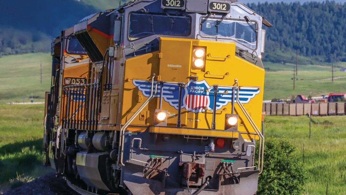 Union Pacific posts record third-quarter revenue and profits