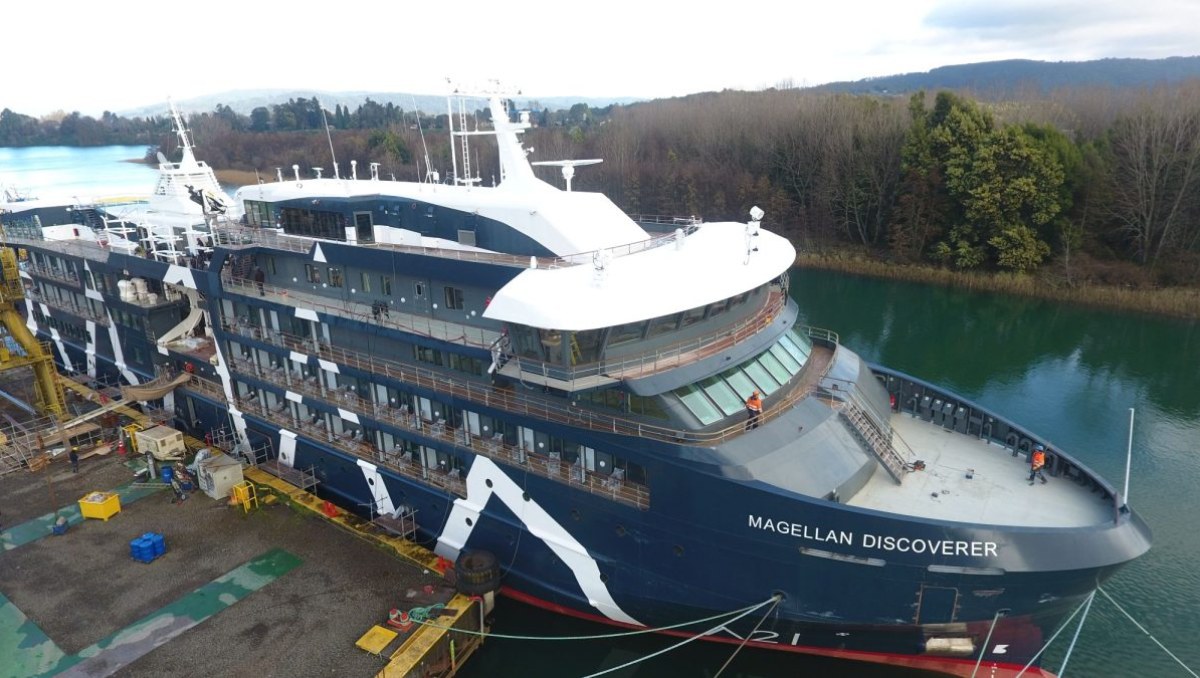 Magellan Discoverer zarpará desde Valdivia para incorporarse a flota de expedición polar en Región de Magallanes
