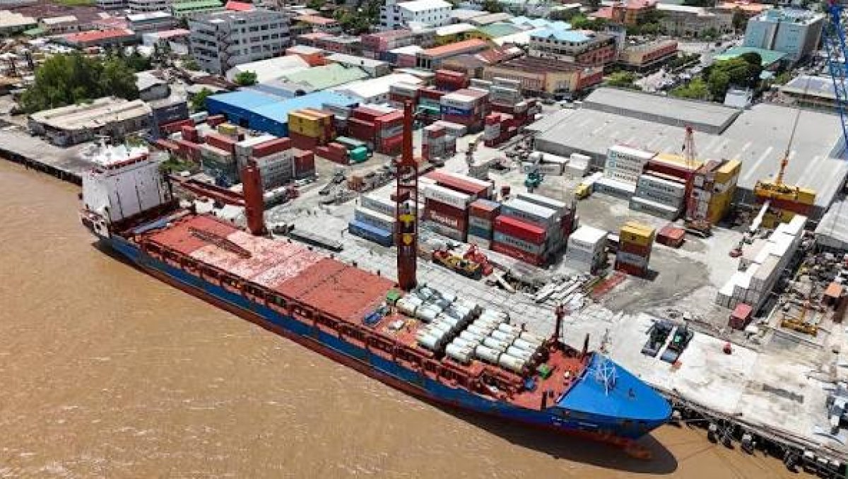 CEO de Tristar Port of Guyana advierte que falta de dragado y de personal difcultan actividad portuaria del país