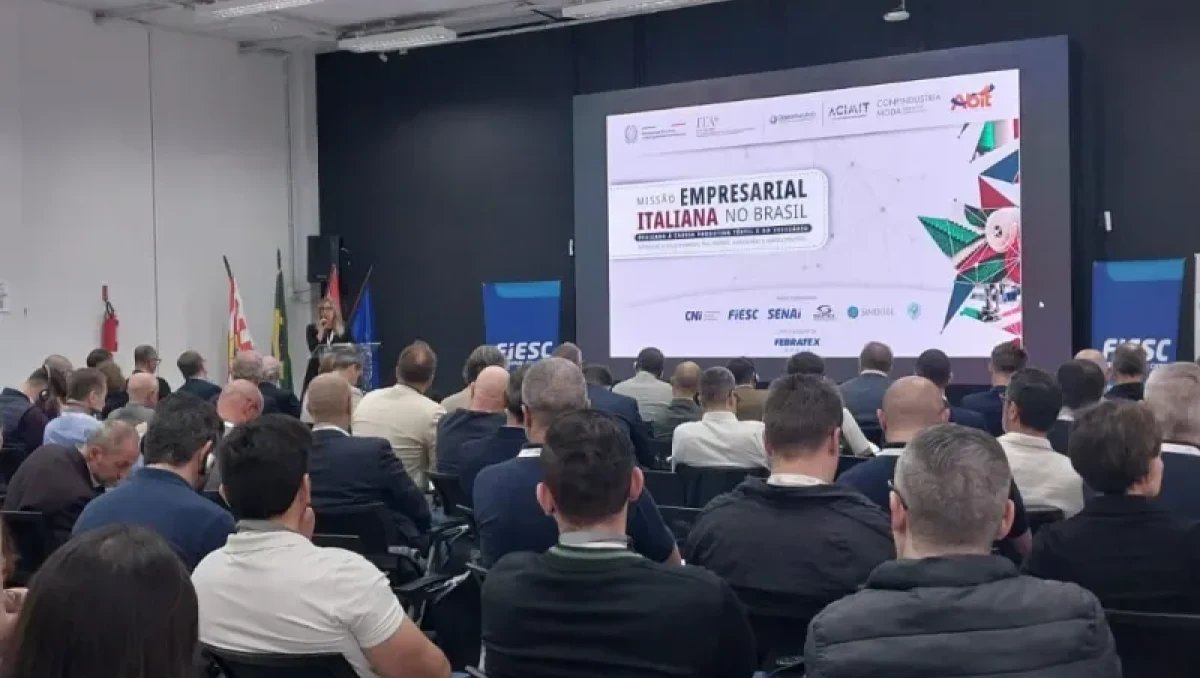 Missão empresarial italiana reúne mais de 60 organizações e fortalece parcerias com a indústria têxtil de Santa Catarina