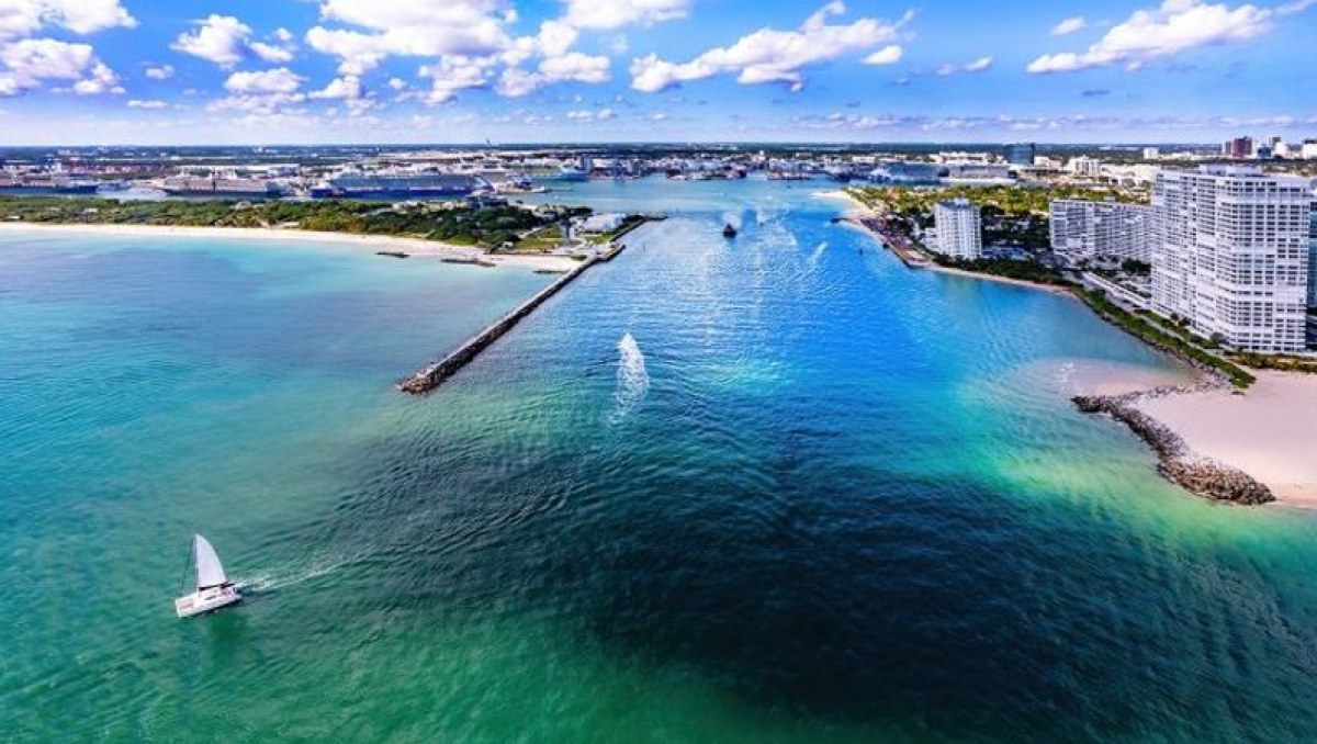 Port Everglades Cruise Season Brings New Record, Director and Art