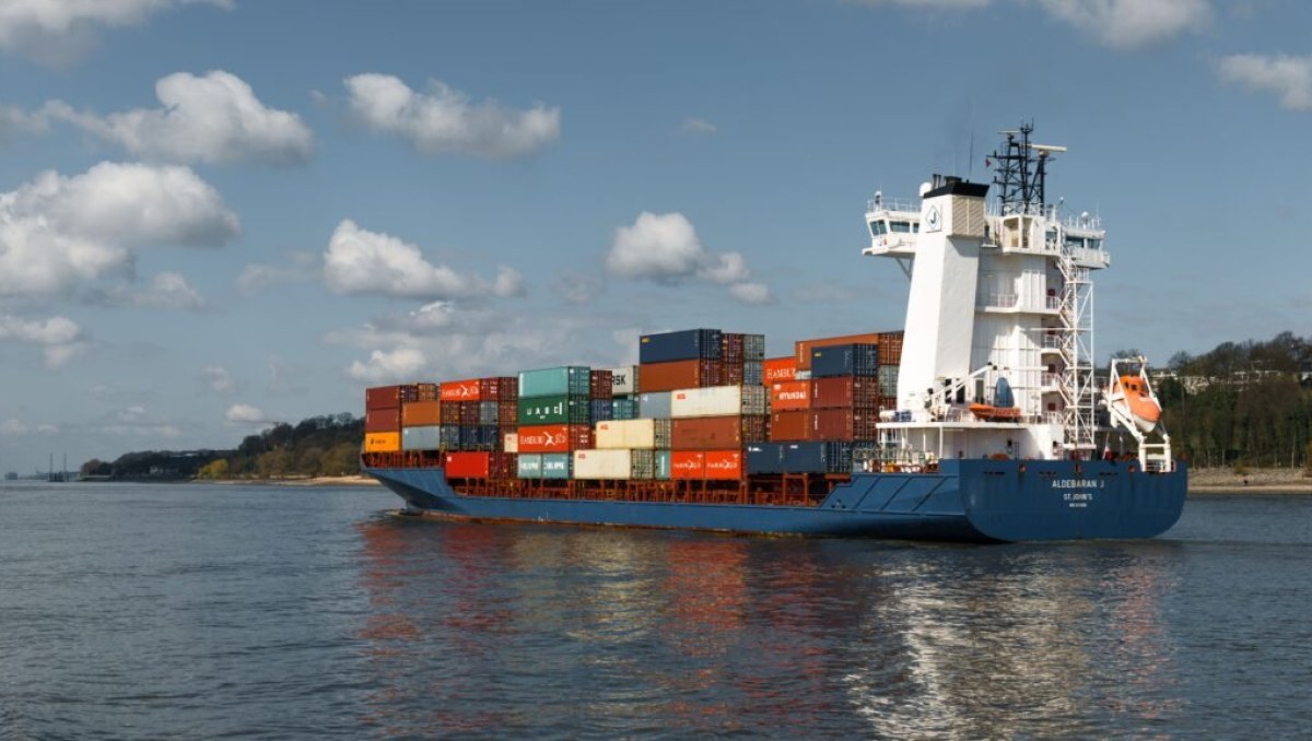 Hizone Shipping launches Taicang–Jeddah container link