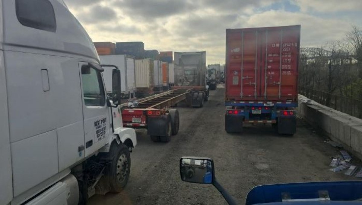 NY-NJ port truckers seek FMC rulemaking on empty returns