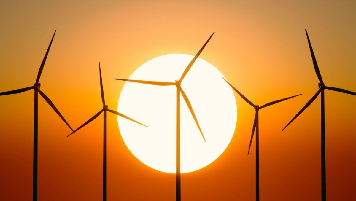 Trump Targets $6.2 Billion Offshore Wind Project Nearing Completion