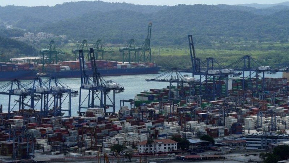 Two Wealthy Americans Face Off In Bitter Feud Over Panama Port