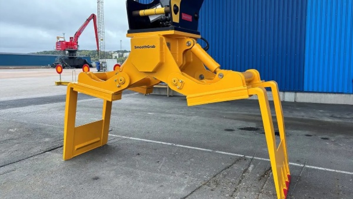 Uddevalla Hamnterminal pone en funcionamiento nueva pinza balgrip para manipulación delicada de mercancías