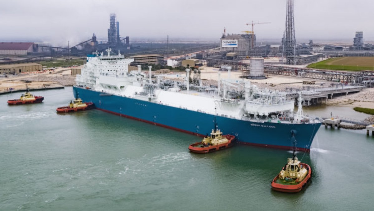 Cheniere firma acuerdos a largo plazo para suministrar GNL a QatarEnergy hasta 2054
