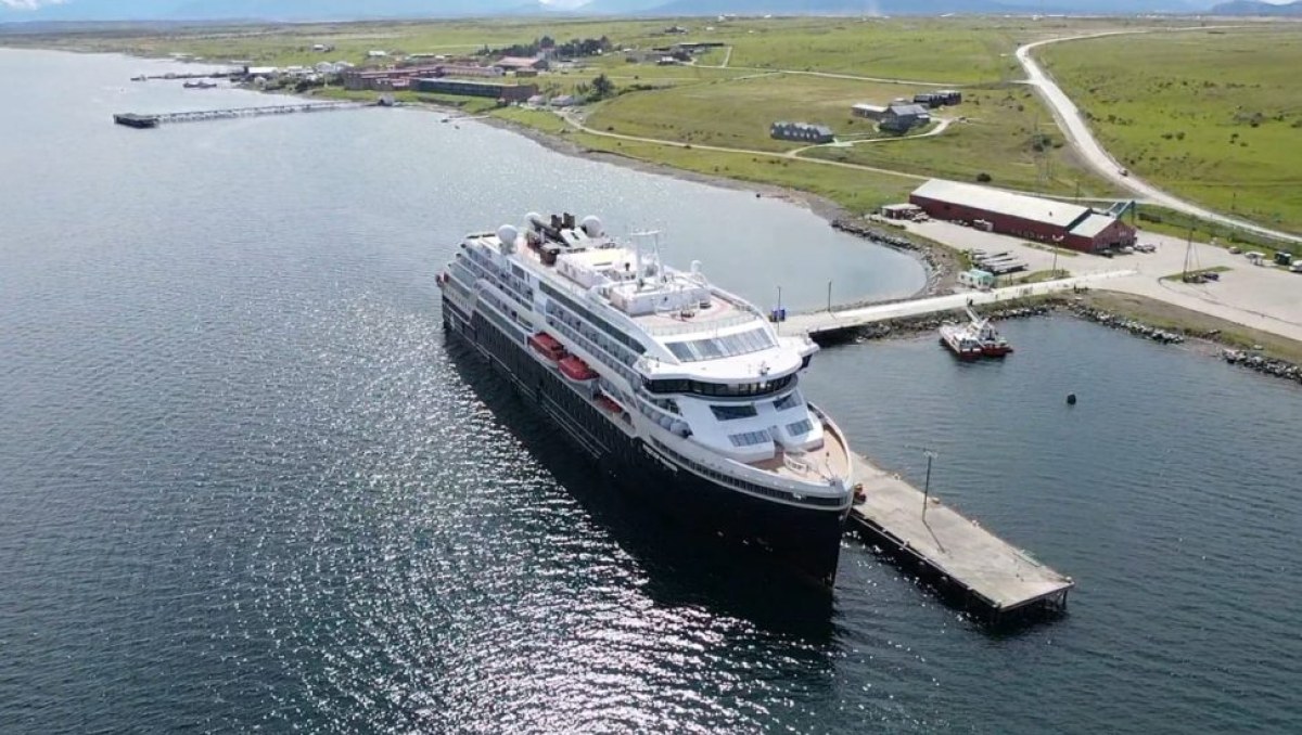 Terminal Marítimo Patagonia Sur inicia temporada de cruceros con nuevo arribo del MS Fridtjof Nansen