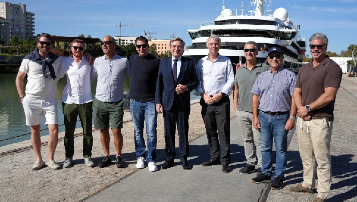 Autoridad Portuaria y OPM Sevilla muestran a capitanes de superyates acceso navegable por el Guadalquivir, instalaciones y servicios