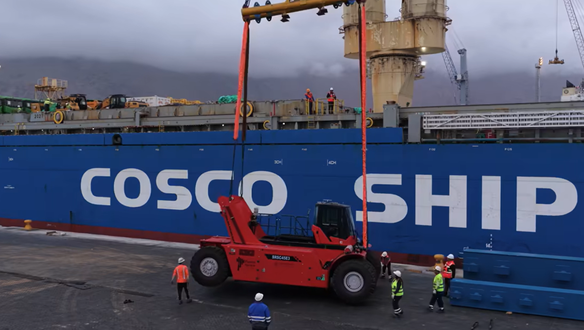 Iquique Terminal Internacional recibe cuatro nuevas grúas portacontenedores 100% eléctricas