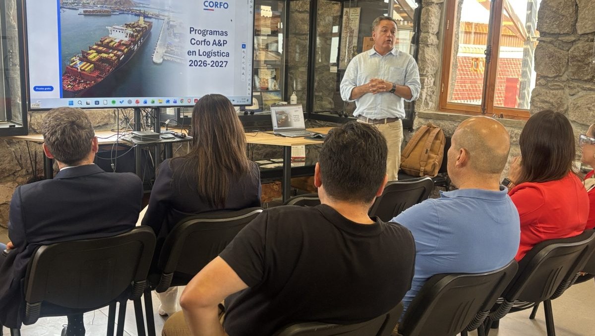 Corfo presenta programa PTI Logístico ante Comunidad Portuaria de Arica