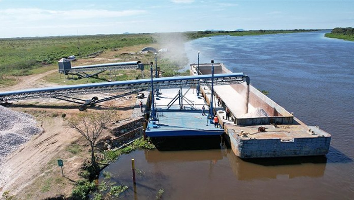 Bolivia acelera estrategia para consolidar operatividad global de Puerto Busch