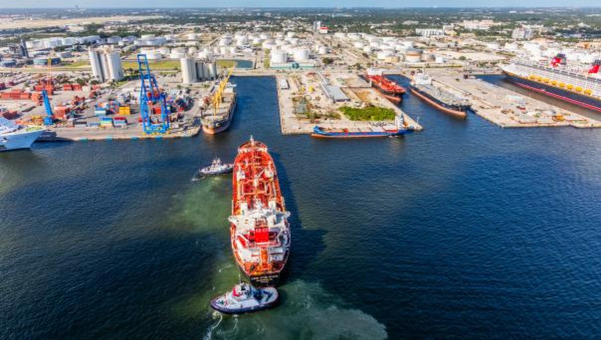 Port Everglades recibe USD 30,7 millones para modernización de su sistema de suministro de combustible