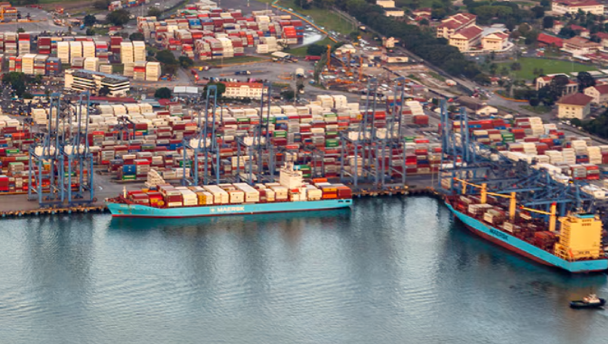 Maersk afirma interés por operar terminales portuarios en Panamá