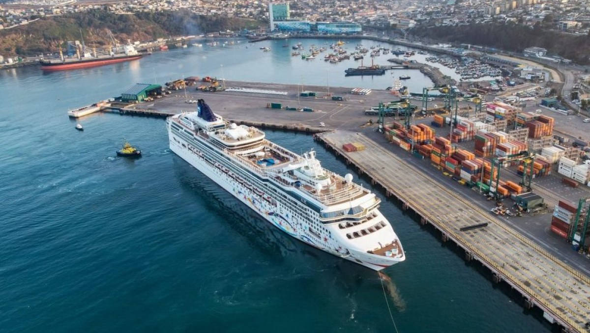 Norwegian Cruise Line reporta ingresos por USD 2.900 millones y eleva proyecciones financieras anuales