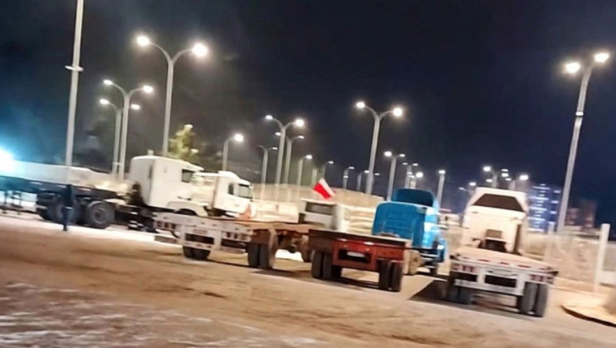 Camport advierte consecuencias en operaciones portuarias por paro de camioneros en San Antonio
