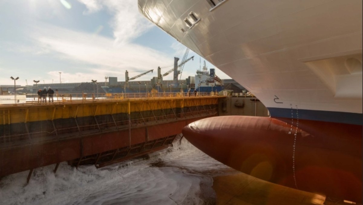 NCLH devela impacto en resultados financieros por retraso en entrega de barco de Regent Seven Seas