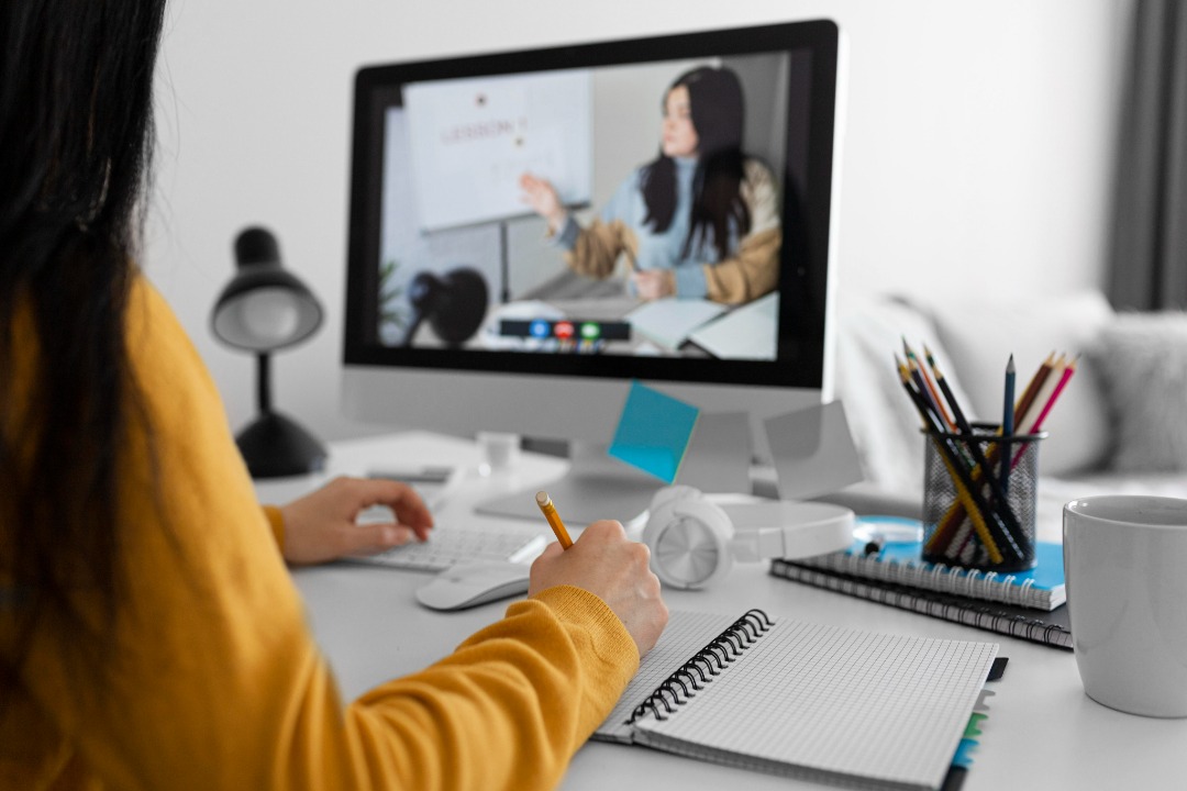 Cursos gratuitos disponibilizados pela ACISA e CRA-SP promovem capacitação