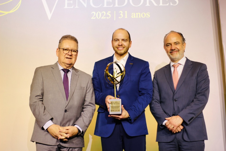 DaColônia premiada com troféu de Sucesso Empresarial do 31º Prêmio Líderes & Vencedores 2025