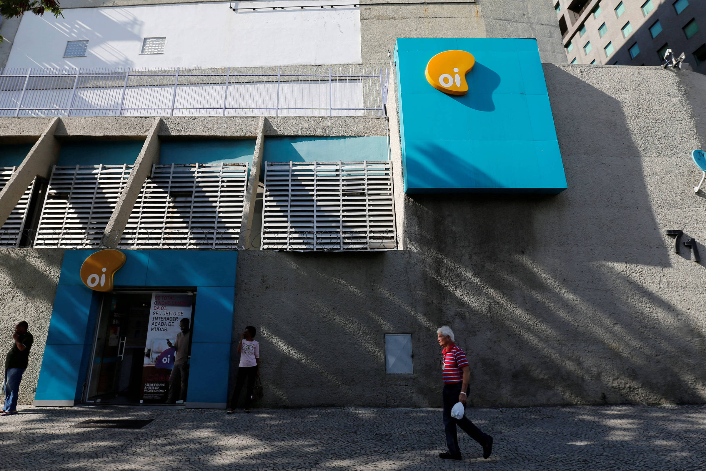 Justiça suspende a falência da Oi e empresa volta à recuperação judicial