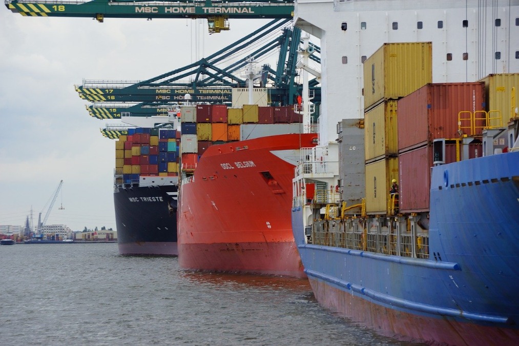 MSC, Maersk e CMA CGM dominam o ranking mundial, movimentando milhões de TEUs