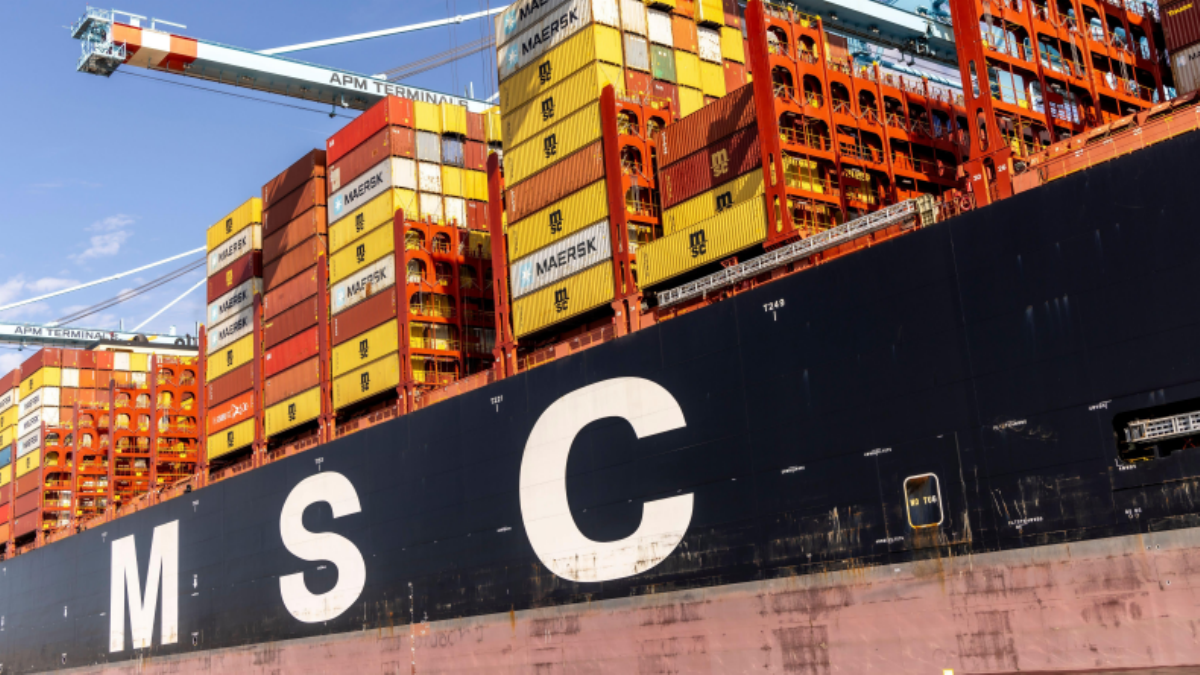 Negociação bilionária da MSC trava no Canal do Panamá