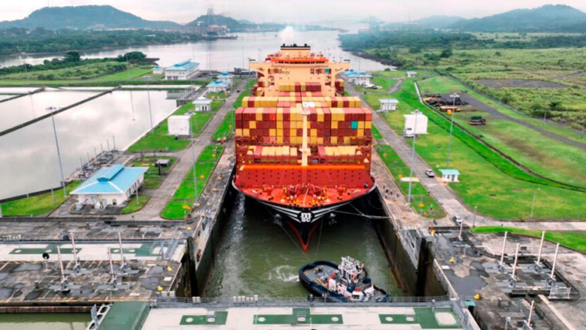 No tabuleiro do comércio global, quem controla o navio dita o ritmo