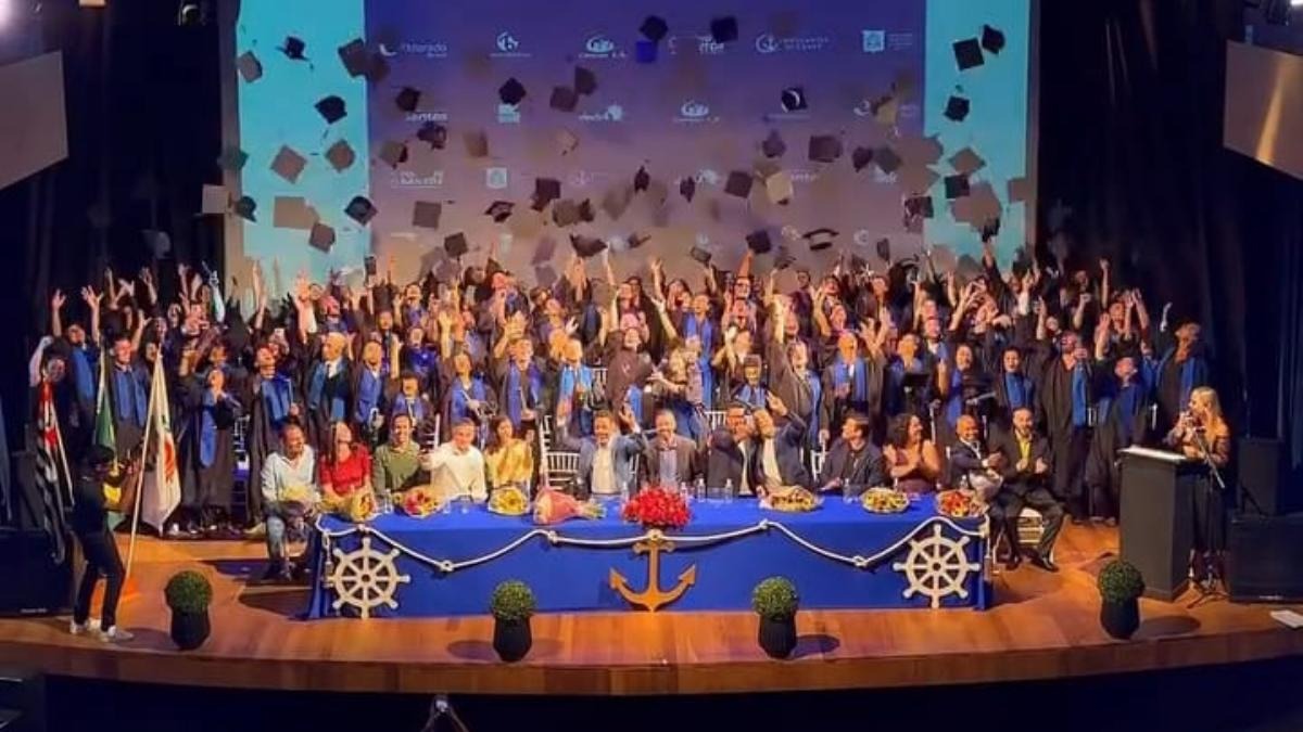Formatura do Projeto Tripulantes do Cenep celebra qualificação profissional