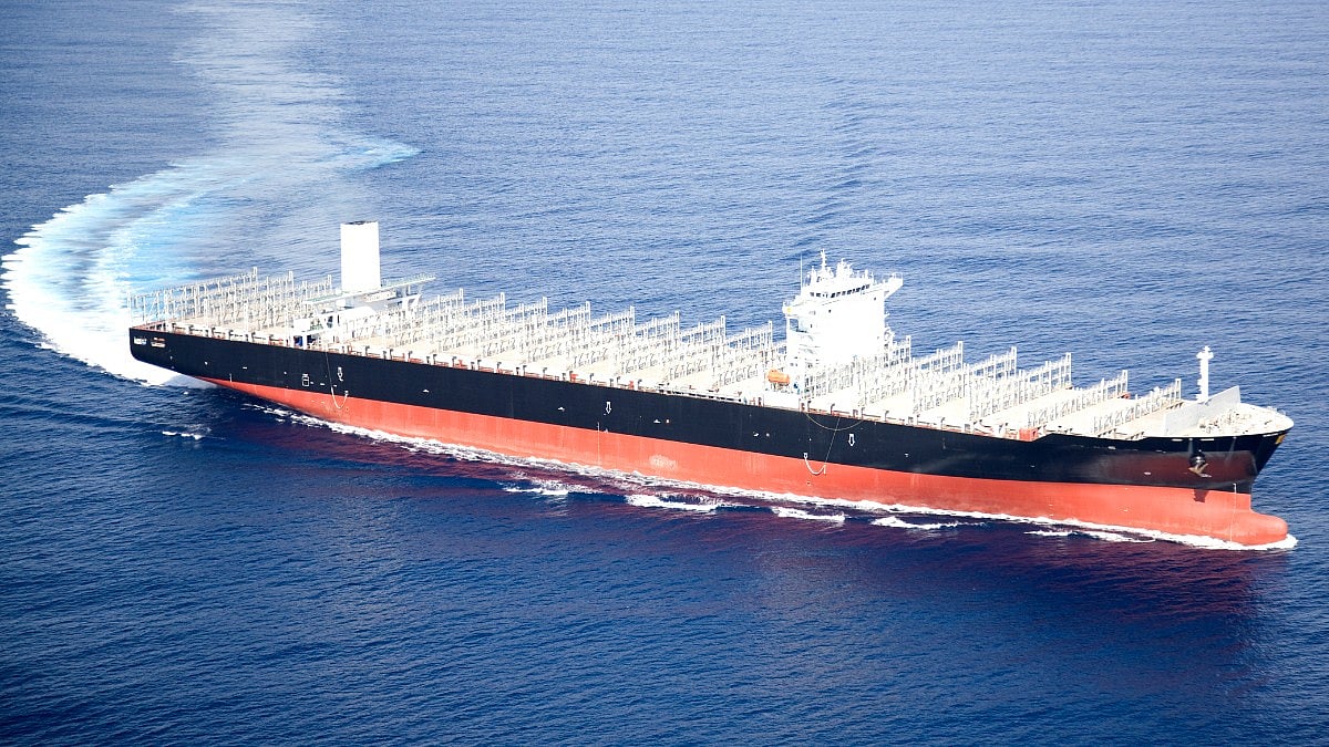 Order for two 10,000 TEU containerships placed at South Korean yard