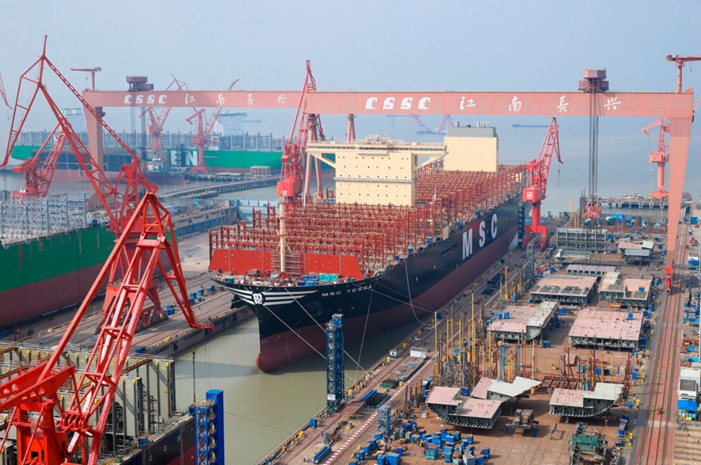 China projeta primeiro porta-contêineres com reator nuclear de tório e zero emissões