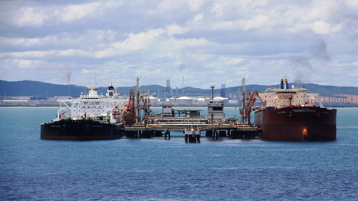 FEATURE | Venezuelan oil exports scale up with first VLCC bookings under US pact