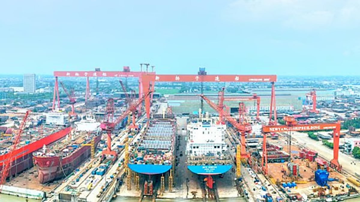 China's Yangzijiang Shipbuilding reports record profit for 2025